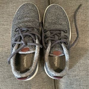 Allbirds size 8 heather grey